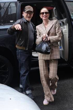 Steven Spielberg and Emily Blunt will meet their fans for a conversation about the film Disclosure Day at the AMC cinema in New York on June 12, 2026 Jasmine Aissaoui Bestimage Steven Spielberg and Emily Blunt will meet their fans for a conversation about the film Disclosure Day at the AMC cinema in New York on June 12, 2026 New York Etats Unis  Copyright: xJasminexAissaouix xBestimagexJasminexAissaouix xBestimagex