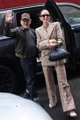 Steven Spielberg and Emily Blunt will meet their fans for a conversation about the film Disclosure Day at the AMC cinema in New York on June 12, 2026 Jasmine Aissaoui Bestimage Steven Spielberg and Emily Blunt will meet their fans for a conversation about the film Disclosure Day at the AMC cinema in New York on June 12, 2026 New York Etats Unis  Copyright: xJasminexAissaouix xBestimagexJasminexAissaouix xBestimagex