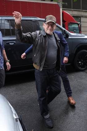 Steven Spielberg and Emily Blunt will meet their fans for a conversation about the film Disclosure Day at the AMC cinema in New York on June 12, 2026 Jasmine Aissaoui Bestimage Steven Spielberg and Emily Blunt will meet their fans for a conversation about the film Disclosure Day at the AMC cinema in New York on June 12, 2026 New York Etats Unis  Copyright: xJasminexAissaouix xBestimagexJasminexAissaouix xBestimagex