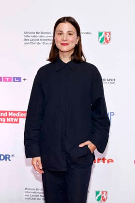 Schauspielerin Aylin Tezel bei der Premiere der ZDF-Serie Serial Cleaner im Rahmen des 12. Seriencamp Festivals 2026 im Cinenova. Köln, 11.06.2026 NRW Deutschland *** Actress Aylin Tezel at the premiere of the ZDF series Serial Cleaner as part of the 12 Series Camp Festival 2026 at Cinenova Cologne, 11 06 2026 NRW Germany Copyright: xChristophxHardtx