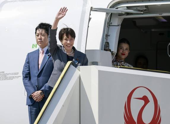 Japan PM Takaichi heads to Europe Japanese Prime Minister Sanae Takaichi departs from Tokyo s Haneda airport on June 13, 2026, for her first trip to Europe since taking office in October. Takaichi will visit Britain and Italy before attending a Group of Seven summit in the French resort town of Evian-les-Bains.  A14AA0005618559P