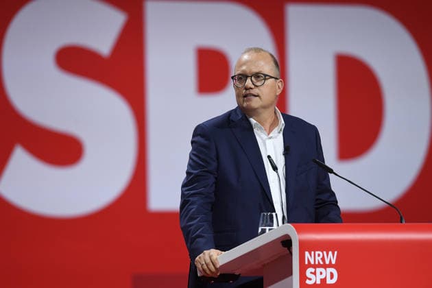 Landesdelegiertenkonferenz 2026 am 13.06.2026 im The Frame in Düsseldorf Jochen Ott ( Spitzenkandidat für die Landtagswahl 2027 der NRWSPD ) *** State Delegates Conference 2026 on 13 06 2026 at The Frame in Düsseldorf Jochen Ott Top candidate for the 2027 NRWSPD state elections xRx
