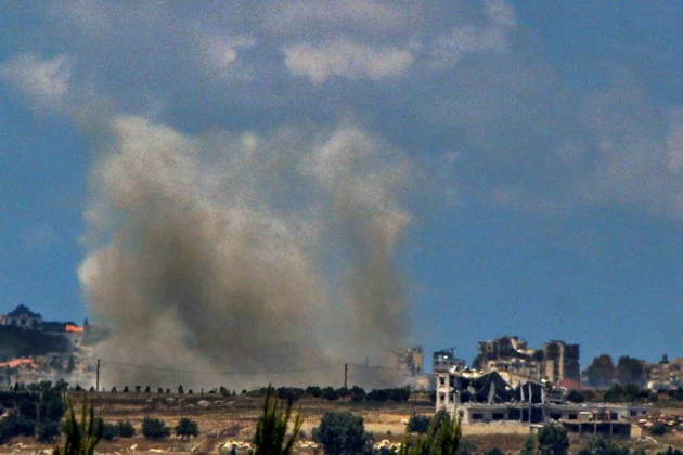 June 13, 2026, Shoukin, Shoukin, Lebanon: Smoke billows from Israeli air strike on the southern Lebanese village of Shoukin. The Lebanese army withdrew its troops from a base in the southern Lebanese village of Kfar Tebniet after Israeli troops advanced in an area nearby, a military official said. The army departure came as the Israeli military issued an evacuation warning for about 20 locations, including the southern city of Nabatieh and nearby villages. Shoukin Lebanon - ZUMAn313 20260613_zip_n313_003 Copyright: xMarwanxNaamanix