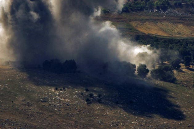 June 13, 2026, Kfar Tebniet, Kfar Tebniet, Lebanon: Smoke from an Israeli air strike in the southern Lebanese village of Kfar Tebniet. The Lebanese army withdrew its troops from Kfar Tebniet after Israeli troops advanced in an area nearby, a military official said. The army departure came as the Israeli military issued an evacuation warning for about 20 locations, including the southern city of Nabatieh and nearby villages. Kfar Tebniet Lebanon - ZUMAn313 20260613_zip_n313_007 Copyright: xMarwanxNaamanix