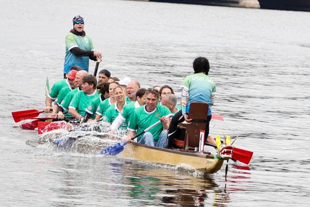 PuR DRACHENBOOT- Michael Stich bei seinem 20.Drachenboot Charity Cup zu gunsten der Michael Stich Stiftung auf der Hamburger Binnenalster am 12.06.2026 in Hamburg Hamburg Deutschland *** PuR DRAGON BOAT Michael Stich at his 20 Dragon Boat Charity Cup in favor of the Michael Stich Foundation on the Hamburg Binnenalster on 12 06 2026 in Hamburg Hamburg Germany