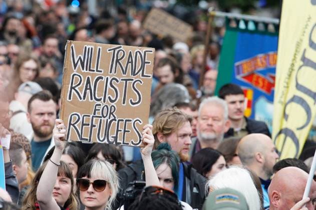 News Bilder des Tages Anti-racism protest in Belfast BELFAST, NORTHERN IRELAND - JUNE 13: Thousands gather for anti-racism rally, after violence erupted across the city this week as the businesses and vehicles were targeted in Belfast, Northern Ireland on June 13, 2026. Conor McCaughley Anadolu Belfast Ireland. Editorial use only. Please get in touch for any other usage.  Copyright: x2026xAnadoluxConorxMcCaughleyx