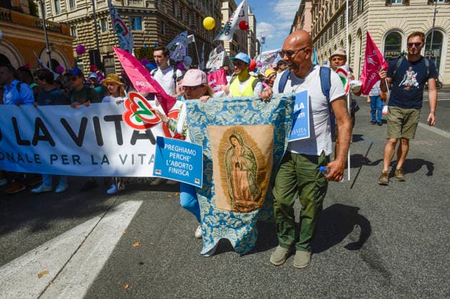 IPA85647707 - Rome: National Pro-Life Rally  Copyright: xSTEFANOxCAROFEIx xFOTOGRAMMAx xSTEFANOxCAROFEIx 85647707