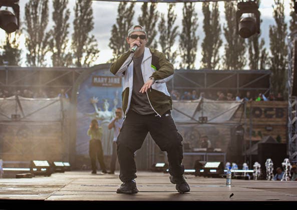 13.06.2026, xlakx, Entertainment, Mary Jane Berlin 2026 v.l. Der Rapper Herzog live auf der Mary Jane Bühne. Die Veranstaltung präsentiert Aussteller aus den Bereichen Cannabis, Medizin, Lifestyle und Hanfprodukte. Berlin *** 13 06 2026, xlakx, Entertainment, Mary Jane Berlin 2026 v l The rapper Herzog live on the Mary Jane stage The event presents exhibitors from the fields of cannabis, medicine, lifestyle and hemp products Berlin Daniel Lakomski