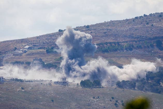 Israeli attacks on Lebanon continue NABATIEH, LEBANON - JUNE 13: Smoke rises following Israeli attack on area around Mount Ali al-Tahir in Nabatieh, Lebanon on June 13, 2026. Ramiz Dallah Anadolu Nabatieh Lebanon. Editorial use only. Please get in touch for any other usage.  Copyright: x2026xAnadoluxRamizxDallahx
