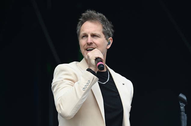 Joerg BAUSCH, Jörg, Saenger, Musiker, singend, Gesang, Konzert, Inselfieber, SchlagerParty in Oberhausen am 13.06.2026, *** Joerg BAUSCH, Jörg, singer, musician, singing, vocals, concert, island fever, SchlagerParty in Oberhausen on 13 06 2026,