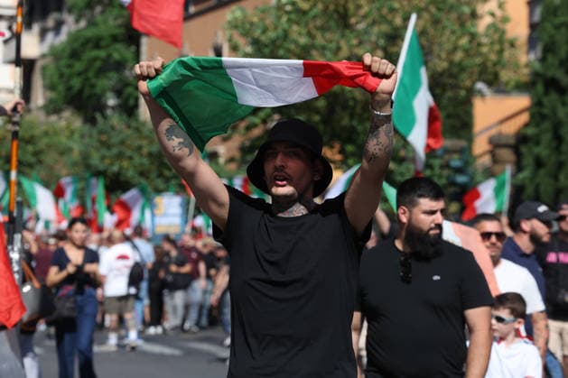 IPA85651879 - Rome, Italy, June 13, 2026: Far-right participants from across Italy march in the remigration rally through the Prati neighborhood during the demonstration organized by the Remigration and Reconquest committee. The march, which began in the afternoon at Piazza della LibertÃ , passed through Via Cola di Rienzo and ended at Piazza Risorgimento. The event was organized in support of a proposed citizens™ initiative bill on remigration.  Copyright: xmarcoxiacobuccix xmarcoxiacobuccix 85651879