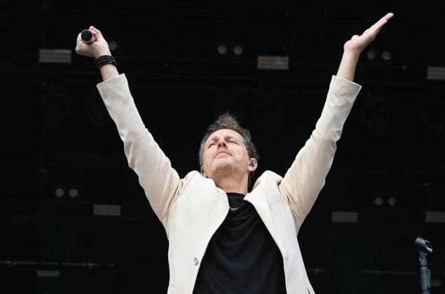 Joerg BAUSCH, Jörg, Saenger, Musiker, singend, Gesang, Konzert, Inselfieber, SchlagerParty in Oberhausen am 13.06.2026, *** Joerg BAUSCH, Jörg, singer, musician, singing, vocals, concert, island fever, SchlagerParty in Oberhausen on 13 06 2026,