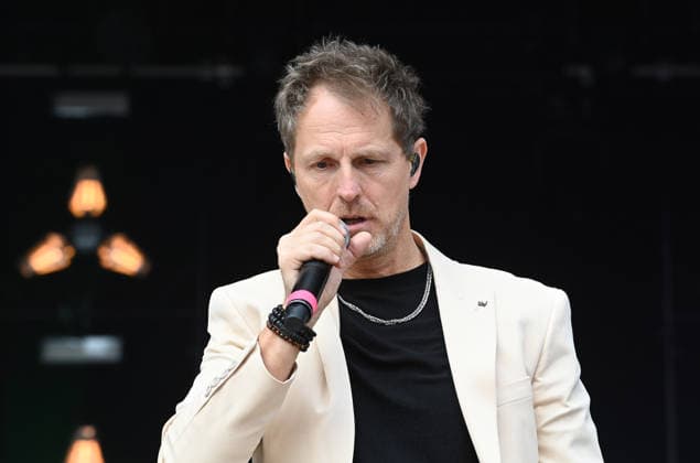 Joerg BAUSCH, Jörg, Saenger, Musiker, singend, Gesang, Konzert, Inselfieber, SchlagerParty in Oberhausen am 13.06.2026, *** Joerg BAUSCH, Jörg, singer, musician, singing, vocals, concert, island fever, SchlagerParty in Oberhausen on 13 06 2026,