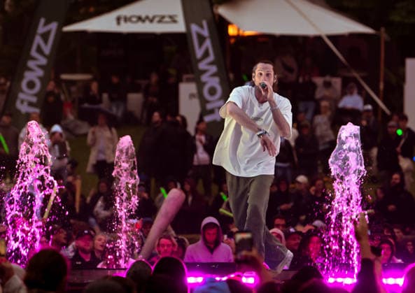 13.06.2026, xlakx, Entertainment, Mary Jane Berlin 2026 v.l. Der Rapper GReeeN live auf der Mary Jane Bühne. Die Veranstaltung präsentiert Aussteller aus den Bereichen Cannabis, Medizin, Lifestyle und Hanfprodukte. Berlin *** 13 06 2026, xlakx, Entertainment, Mary Jane Berlin 2026 v l The rapper GReeeN live on the Mary Jane stage The event presents exhibitors from the fields of cannabis, medicine, lifestyle and hemp products Berlin Daniel Lakomski
