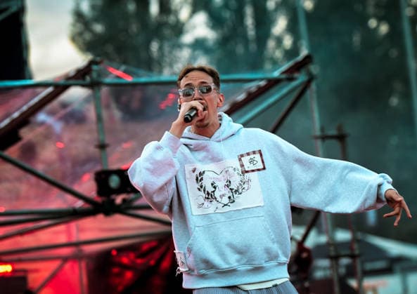 13.06.2026, xlakx, Entertainment, Mary Jane Berlin 2026 v.l. Der Rapper Marvin Game live auf der Mary Jane Bühne. Die Veranstaltung präsentiert Aussteller aus den Bereichen Cannabis, Medizin, Lifestyle und Hanfprodukte. Berlin *** 13 06 2026, xlakx, Entertainment, Mary Jane Berlin 2026 v l Rapper Marvin Game live on the Mary Jane stage The event presents exhibitors from the fields of cannabis, medicine, lifestyle and hemp products Berlin Daniel Lakomski