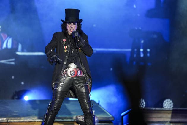 Rock legend Alice Cooper takes stage at Lifepark in Istanbul ISTANBUL, TURKIYE - JUNE 13: Alice Cooper performs during a concert at Lifepark in Istanbul, Turkiye, on June 13, 2026. The legendary American rock musician met with fans as part of an event organized by Neo Events. During the concert, Cooper performed a selection of songs from his career spanning more than five decades. Agit Erdi Ulukaya Anadolu Istanbul Turkey. Editorial use only. Please get in touch for any other usage.  Copyright: x2026xAnadoluxAgitxErdixUlukayax