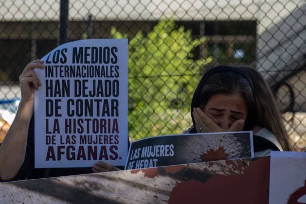 Afghan Protesters Rally Outside RTVE in Madrid Over Taliban Recognition Concerns MADRID, SPAIN JUNE 2026: Afghan residents in Spain gather outside the headquarters of Spain™s public broadcaster RTVE in Madrid, calling on Europe not to recognize the Taliban regime and urging greater media attention to the situation in Afghanistan. During the protest, demonstrators stage a symbolic performance highlighting reports of violence against women in Afghanistan, including recent crackdowns in Herat. Photo by C. Carvajal JNA Press (Photo by C. Carvajal JNA Press via Nexpher Images) Madrid MADRID