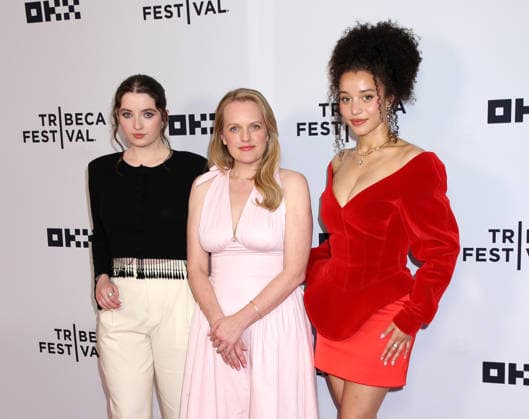 Vulture Festival at Tribeca Festival: Passing the Torch Between the Past and Future of The Handmaid s Tale Lucy Halliday, Elisabeth Moss and Chase Infiniti attending the Vulture Festival at Tribeca Festival: Passing the Torch Between the Past and Future of The Handmaid s Tale held at the SVA Theatre on June 13, 2026 in New York City, NY New York City SVA Theatre NY USA Copyright: xStevenxBergman AFF-USA.COMx