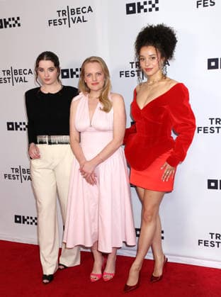Vulture Festival at Tribeca Festival: Passing the Torch Between the Past and Future of The Handmaid s Tale Lucy Halliday, Elisabeth Moss and Chase Infiniti attending the Vulture Festival at Tribeca Festival: Passing the Torch Between the Past and Future of The Handmaid s Tale held at the SVA Theatre on June 13, 2026 in New York City, NY New York City SVA Theatre NY USA Copyright: xStevenxBergman AFF-USA.COMx