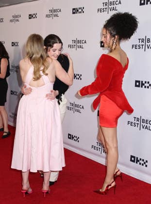 Vulture Festival at Tribeca Festival: Passing the Torch Between the Past and Future of The Handmaid s Tale Elisabeth Moss, Lucy Halliday and Chase Infiniti attending the Vulture Festival at Tribeca Festival: Passing the Torch Between the Past and Future of The Handmaid s Tale held at the SVA Theatre on June 13, 2026 in New York City, NY New York City SVA Theatre NY USA Copyright: xStevenxBergman AFF-USA.COMx