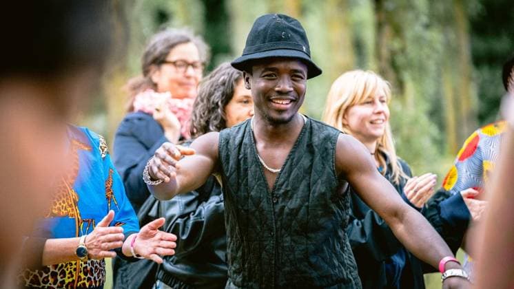 Beim Musikfestival Ruhr International am 13. 14. Juni in der Jahrhunderthalle und im Westpark werden rund 20.000 Besucher erwartet. Buntes Programm bei freiem Eintritt auf zwei Bühnen, dazu viele Stände. Höhepunkt am Samstag ist Bia Ferreia um 20 Uhr auf der Outdoor. Am 13.06.2026 in Bochum ** NUR FÜR REDAKTIONELLE ZWECKE ** EDITORIAL USE ONLY **<p>Beim Musikfestival Ruhr International am 13. 14. Juni in der Jahrhunderthalle und im Westpark werden rund 20.000 Besucher erwartet. Buntes Programm bei freiem Eintritt auf zwei Bühnen, dazu viele Stände. Höhepunkt am Samstag ist Bia Ferreia um 20 Uhr auf der Outdoor. Am 13.06.2026 in Bochum Bochum Copyright: ChristophxJendral *** Around 20,000 visitors are expected at the Ruhr Internatio Copyright: ChristophxJendral doc86a165tkcx1qndv8oig ,EDITORIAL USE ONLY
