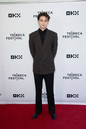 Young Washington World Premiere, 25th Tribeca Film Festival, New York, USA - 13 Jun 2026 William Franklyn-Miller attends Young Washington World Premiere during the 2026 Tribeca Film Festival at SVA Theatre on June 13, 2026 in New York City. New York United States Copyright: xRonxAdarx xSOPAxImagesx _radar_washington_06132026_00523