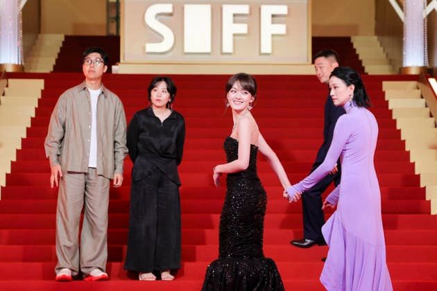 SHANGHAI, CHINA - JUNE 13: Cast and crew of the film The Great Skull arrive at the red carpet of the 28th Shanghai International Film Festival Gala Night on June 13, 2026 in Shanghai, China.  Copyright: xVCGx 111647984628