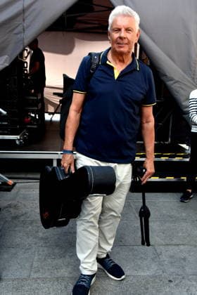 Dieter Reiter Oberbuergermeister a.D. Gitarrist Saenger Muenchen 13.06.2026 Marienplatz 868. Stadtgruendungsfest Ein Fest der Viertel Foto Muenchen *** Dieter Reiter Lord Mayor a D Gitarrist Saenger Munich 13 06 2026 Marienplatz 868 Stadtgruendungsfest Ein Fest der Viertel Foto Muenchen