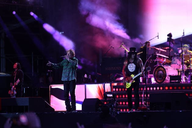 13 06 26 GUNS & ROSES AT DOWNLOAD FESTIVAL Donington Park. APEX STAGE, UK 13 06 26 GUNS & ROSES AT DOWNLOAD FESTIVAL Donington Park. APEX STAGE ,UK, Credit:Roger Alarcon Avalon United Kingdom, London  Copyright: xRogerxAlarconx xAvalonx 1109993709