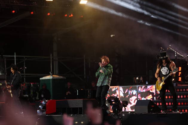 13 06 26 GUNS & ROSES AT DOWNLOAD FESTIVAL Donington Park. APEX STAGE, UK 13 06 26 GUNS & ROSES AT DOWNLOAD FESTIVAL Donington Park. APEX STAGE ,UK, Credit:Roger Alarcon Avalon United Kingdom, London  Copyright: xRogerxAlarconx xAvalonx 1109994106