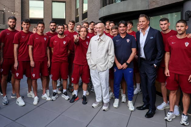 John Malkovich visited the Croatian national football team Famous Hollywood actor John Malkovich visited the Croatian national football team at their American base in Alexandria (USA) ahead of the opening of the 2026 World Cup. After hanging out with coach Zlatko DaliÄ‡ and Luka ModriÄ‡ and his teammates, John was ceremonially presented with a Croatian passport on June 14, 2026 in Alexandria (USA)  IgorxKralj PIXSELL