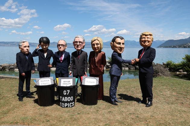 Illustration of the G7 Taboo Topics montage on the site of the G7 summit in Evian on June 14, 2026 Dominique Jacovides Bestimage Illustration of the G7 Taboo Topics montage on the site of the G7 summit in Evian on June 14, 2026 Evian France  Copyright: xDOMINIQUExJACOVIDESx xBESTIMAGExDOMINIQUExJACOVIDESx xBESTIMAGEx