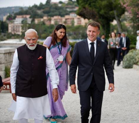 Macron Modi villa Kerylos PHOTOPQR NICE MATIN Dylan Meiffret Beaulieu sur mer 14 06 2026 Le president Francais Emmanuel Macron accueille le premier ministre Indien Narendra Modi a la villa Kerylos a Beaulieu sur Mer Beaulieu sur Mer, France June 14, 2026 French President Emmanuel Macron welcomes Indian Prime Minister Narendra Modi to the Villa Kerylos in Beaulieu sur Mer Beaulieu sur mer France  Copyright: xPHOTOPQR NICExMATIN MAXPPPxDylanxMeiffretx 20260614NIM0798 20260614NIM0791