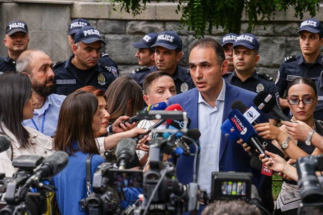 ARMENIA, YEREVAN - JUNE 14, 2026: Avetik Chalabyan, coordinator of the Hayaqve National Civil Union, talks to journalists outside the offices of the Central Electoral Commission of Armenia ahead of the announcement of the results of the 2026 Armenian parliamentary election Yerevan Armenia  - ZUMAt113 20260614_zaa_t113_068 Copyright: xAlexanderxPatrinx