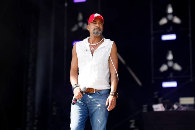 Sänger Mark Medlock tritt beim Festival Inselfieber Oberhausen - Die größte Mallorca-Party aller Zeiten im Außengelände der Rudolf Weber Arena in Oberhausen auf. Oberhausen, 13.06.2026 NRW Deutschland *** Singer Mark Medlock performs at the festival Inselfieber Oberhausen The biggest Mallorca party of all time in the outdoor area of the Rudolf Weber Arena in Oberhausen Oberhausen, 13 06 2026 NRW Germany Copyright: xChristophxHardtx