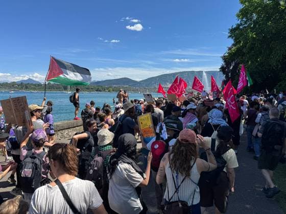 Anti-G7 demonstration held in Geneva GENEVA, SWITZERLAND - JUNE 14: Protesters hold placards and banners as they march along a street during a demonstration against the upcoming G7 Summit at Mon Repos Park in Geneva, Switzerland on June 14, 2026. The protest was organized ahead of the G7 Summit scheduled to begin tomorrow in France. Muhammet Ikbal Arslan Anadolu Geneva Switzerland. Editorial use only. Please get in touch for any other usage.  Copyright: x2026xAnadoluxMuhammetxIkbalxArslanx