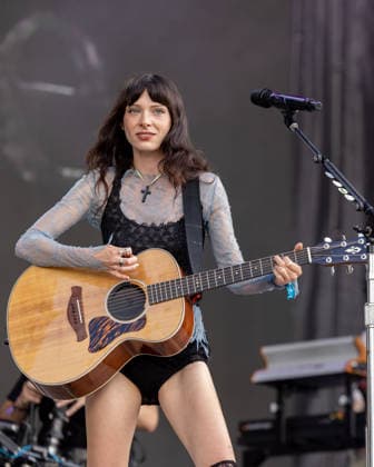 June 13, 2026, Manchester, Tennessee, U.S: Musician HOLLY HUMBERSTONE during the Bonnaroo Music and Arts Festival in Manchester, Tennessee Manchester U.S  - ZUMAs135 20260613_zap_s135_075 Copyright: xDanielxDeSloverx