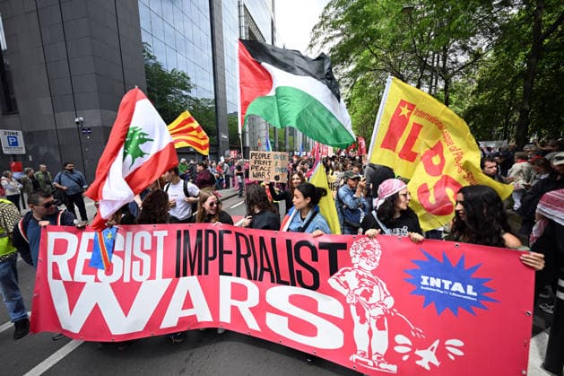 Anti-war march held in Brussels BRUSSELS, BELGIUM - JUNE 14: Thousands of people take part in an anti-war march in Brussels, Belgium on June 14, 2026. Demonstrators gathered at Brussels North Railway Station (Gare du Nord), a city that hosts EU institutions and NATO headquarters, before marching to Jean Rey Square. Dursun Aydemir Anadolu Brussels Belgium. Editorial use only. Please get in touch for any other usage.  Copyright: x2026xAnadoluxDursunxAydemirx