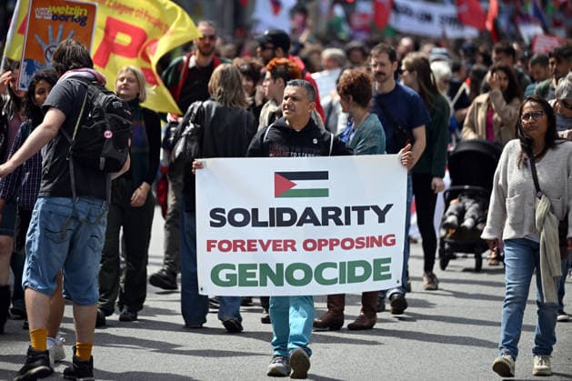 Anti-war march held in Brussels BRUSSELS, BELGIUM - JUNE 14: Thousands of people take part in an anti-war march in Brussels, Belgium on June 14, 2026. Demonstrators gathered at Brussels North Railway Station (Gare du Nord), a city that hosts EU institutions and NATO headquarters, before marching to Jean Rey Square. Dursun Aydemir Anadolu Brussels Belgium. Editorial use only. Please get in touch for any other usage.  Copyright: x2026xAnadoluxDursunxAydemirx