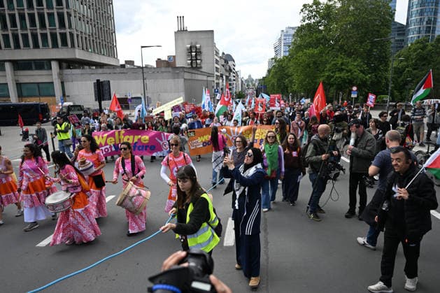 Anti-war march held in Brussels BRUSSELS, BELGIUM - JUNE 14: Thousands of people take part in an anti-war march in Brussels, Belgium on June 14, 2026. Demonstrators gathered at Brussels North Railway Station (Gare du Nord), a city that hosts EU institutions and NATO headquarters, before marching to Jean Rey Square. Dursun Aydemir Anadolu Brussels Belgium. Editorial use only. Please get in touch for any other usage.  Copyright: x2026xAnadoluxDursunxAydemirx