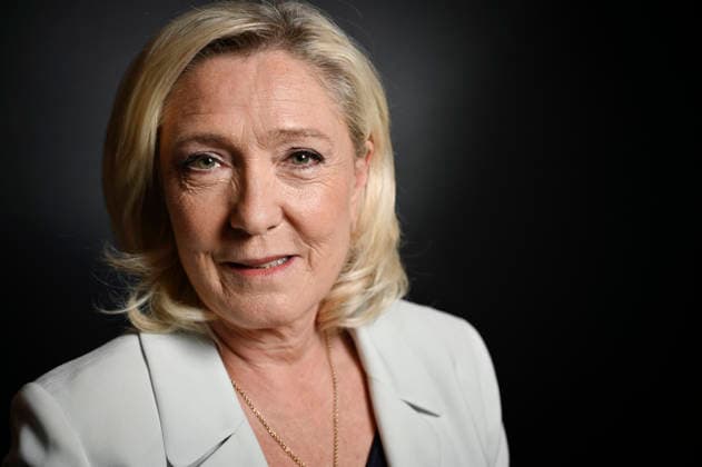 Marine Le Pen On Dimanche En Politique - Paris President of Rassemblement National parliamentary group Marine Le Pen poses for pictures ahead of an interview for Dimanche En Politique on France 3 channel in Paris, France on June 14, 2026. Photo by Stephane Le Tellec ABACAPRESS.COM Paris France  Copyright: xLexTellecxStephane ABACAx