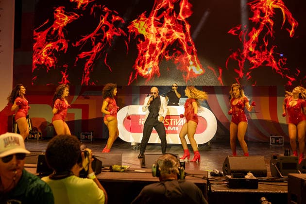 Pitbull performing at The FIFA Fan Fest at Bayfront Park Featuring: Pitbull, Armando Perez Where: Miami, Florida, United States When: 13 Jun 2026 Credit: Seth Browarnik INSTARimages EDITORIAL USE ONLY. NOT FOR USE BY NEWSPAPERS BASED IN THE UK. Copyright: xx instar55771917