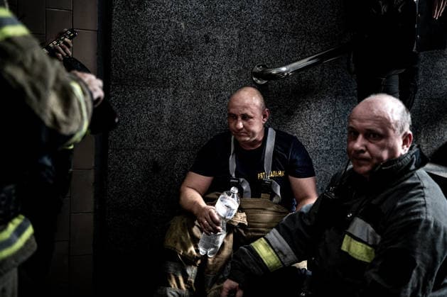 Aftermath of a Russian drone attack in Kharkiv KHARKIV, UKRAINE - JUNE 14: Firefighters in the metro during an alert of a possible Russian double-tap following a drone attack in Kharkiv, Ukraine, on June 14, 2026. Vincenzo Circosta Anadolu Kharkiv Ukraine. Editorial use only. Please get in touch for any other usage.  Copyright: x2026xAnadoluxVincenzoxCircostax