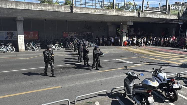 Anti-G7 Protest in Geneva GENEVA, SWITZERLAND - JUNE 14: Swiss police vehicles and security forces block the street following their intervention in an anti-G7 Summit protest in Geneva, Switzerland on June 14, 2026. Tens of thousands of people gathered at Mon Repos Park to protest the upcoming G7 Summit in France, marching through the city center and along Lake Geneva. Many participants carried Palestinian flags, chanting slogans against the G7 and expressing support for Palestine in response to the intense Israeli attacks and blockade in Gaza. What began as a peaceful demonstration ended with police using tear gas to disperse the crowd near Mon Repos Park. Muhammet Ikbal Arslan Anadolu Geneva Switzerland. Editorial use only. Please get in  Copyright: x2026xAnadoluxMuhammetxIkbalxArslanx