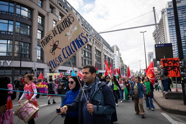 Several thousand demonstrators from across Europe marched through the Belgian capital today to protest against conflicts around the world, increases in military spending across EU member states, and budget cuts to numerous public services such as healthcare and education. - 14 06 2026 - Belgium Brussels Brussels -  NicolasxLandemardx xLexPictorium LePictorium_0336017