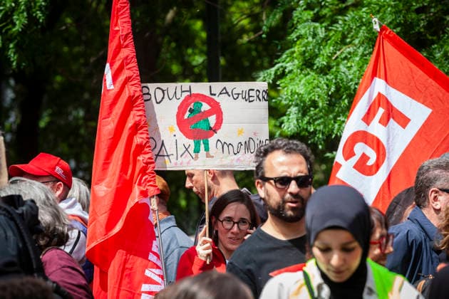 Several thousand demonstrators from across Europe marched through the Belgian capital today to protest against conflicts around the world, increases in military spending across EU member states, and budget cuts to numerous public services such as healthcare and education. - 14 06 2026 - Belgium Brussels Brussels -  NicolasxLandemardx xLexPictorium LePictorium_0336035