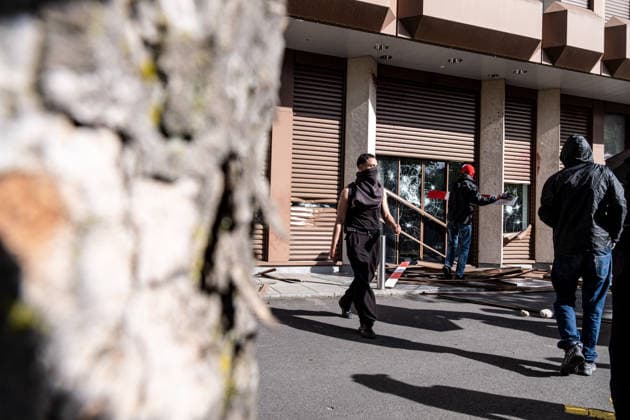 June 14, 2026, Geneva, Canton Of Geneva, Switzerland: Thousands of people took part in the NOG7 demonstration held in Geneva on 14 June. During the protest, shop windows were smashed and a car was set alight, and demonstrators clashed repeatedly with the police. The march, which set off from the lakeside, then made its way through the city centre, passing in front of the UNHCR headquarters, where clashes broke out. Geneva Switzerland - ZUMAs377 20260614_znp_s377_040 Copyright: xPietroxStariccox