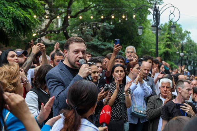 June 14, 2026, Yerevan, Armenia: Crowd applause speech by Strong Armenia Party member Tigran Abrahamyan during the rally. Armenia™s Central Election Commission (CEC) has certified the results of the June 7 parliamentary elections, confirming that Prime Minister Nikol Pashinyan™s Civil Contract party secured 49.74% of the vote, enough to form a government independently without coalition partners. The Prosperous Armenia party, led by billionaire Gagik Tsarukyan, narrowly failed to clear the 4% parliamentary threshold and called on its supporters to gather outside the CEC building in protest. Opposition, rejecting the outcome as illegitimate, addressed crowds demanding a rerun of the vote. Yerevan Armenia  - ZUMAs197 20260614_aaa_s197_243 Copyright: xYanxKhachkox