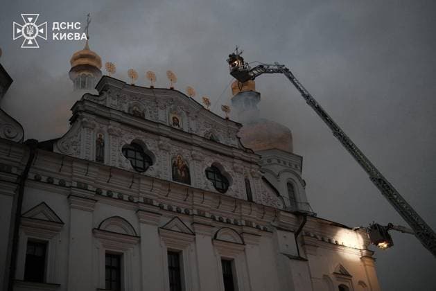 Aftermath of Russian overnight attack in Kyiv KYIV, UKRAINE - JUNE 15: (----EDITORIAL USE ONLY – MANDATORY CREDIT - STATE EMERGENCY SERVICE OF UKRAINE HANDOUT - NO MARKETING NO ADVERTISING CAMPAIGNS - DISTRIBUTED AS A SERVICE TO CLIENTS----) Firefighters work to extinguish a blaze at the Assumption Cathedral in the historic Kyiv Pechersk Lavra monastery complex following a Russian overnight missile and drone attack on Kyiv, Ukraine, on June 15, 2026. Ukrainian authorities said multiple people were killed and injured in the strikes, which caused damage across several districts of the capital. State Emergency Service of Ukraine Anadolu Kyiv Ukraine. Editorial use only. Please get in touch for any other usage.  Copyright: x2026xAnadoluxStatexEmergencyxServicexofxUkrainex
