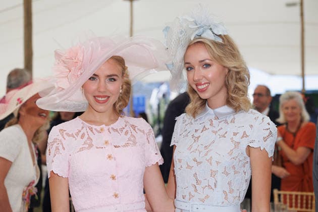 Prix de Diane Longines a lHippodrome de Chantilly Maria Carolina de Bourbon des Deux Siciles and Maria Chiara de Bourbon des Deux Siciles 457315 2026 06 14  Copyright: xSebastienxFremontx xStarfacex STAR_457315_001